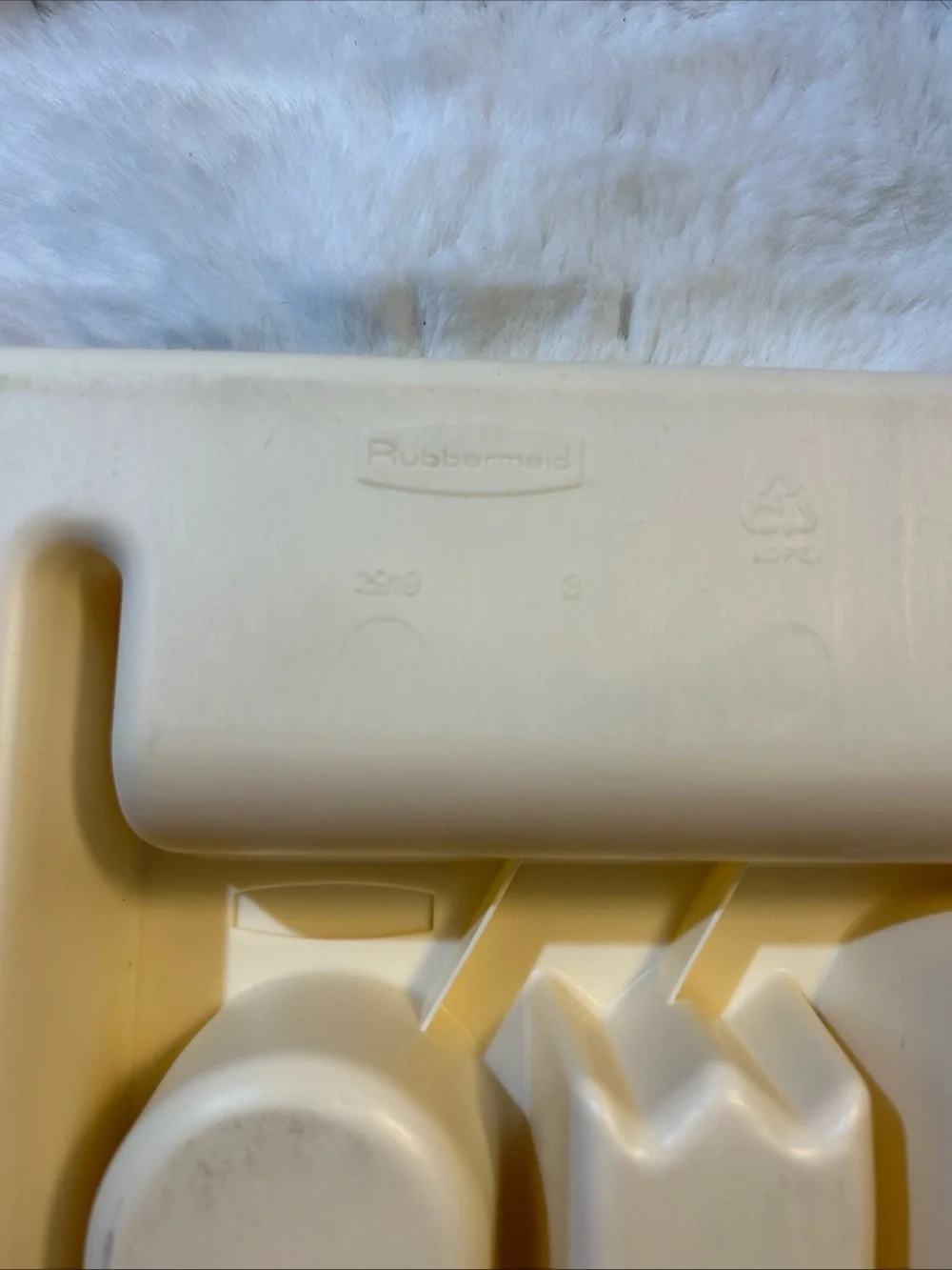 Vintage Rubbermaid 2919 Almond Silverware Tray/Utensil Drawer Organizer Made USA